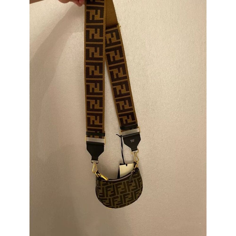 Fendi Women Pre-Loved Bag Brand New Condition - Picture 4 of 4